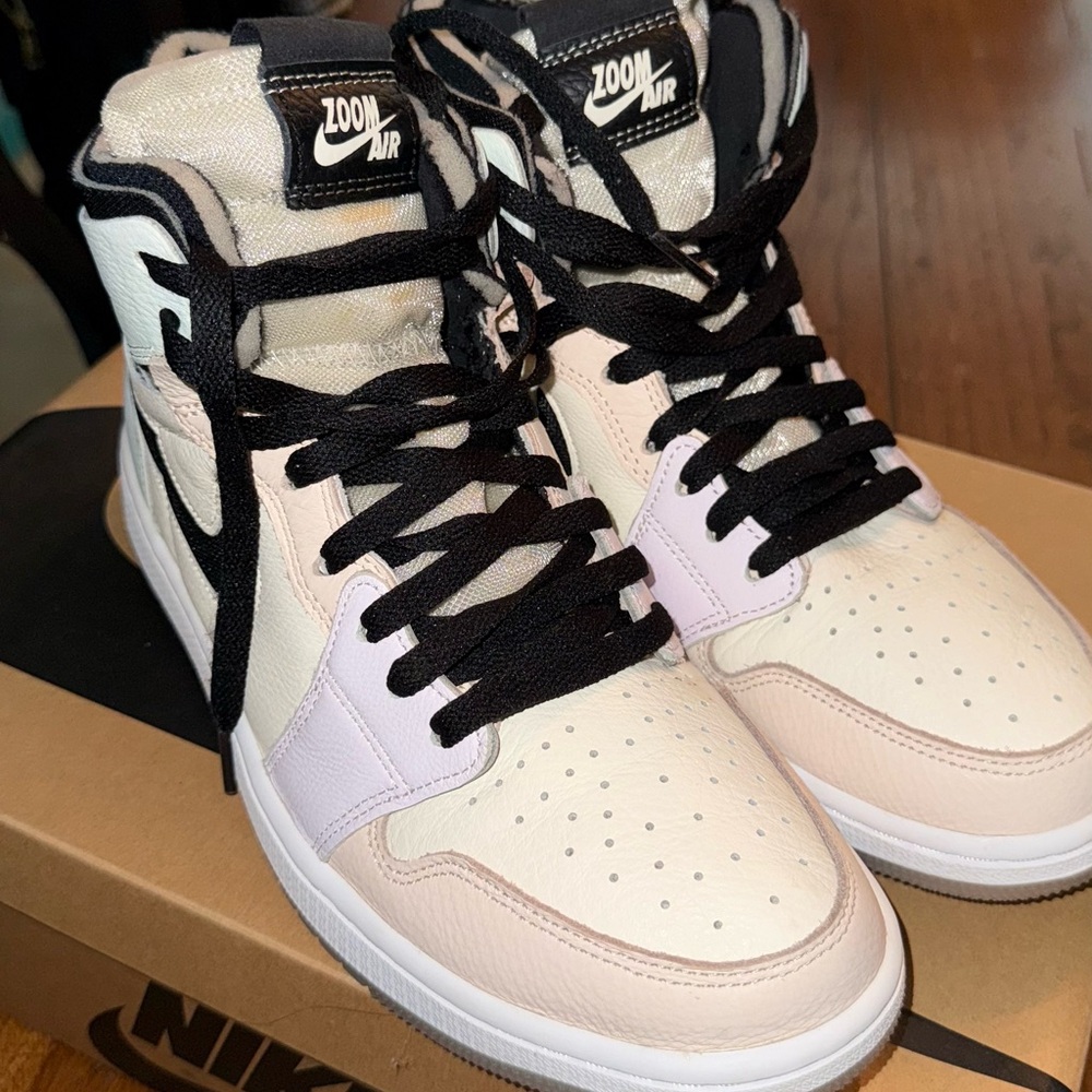 Nike Zoom Air Women's Sneakers - Black and Cream